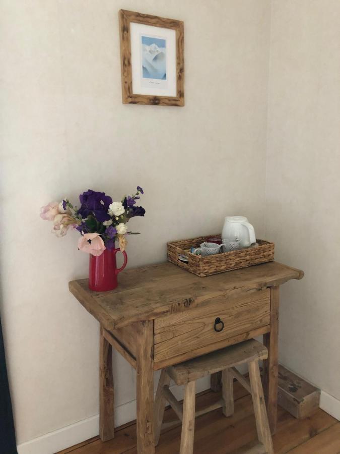 Bed and Breakfast Le Figarelou Thiezac Экстерьер фото